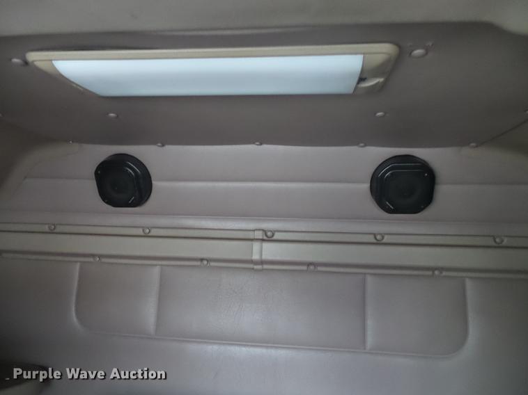 image for item DB7344 2006 International 9200i semi truck