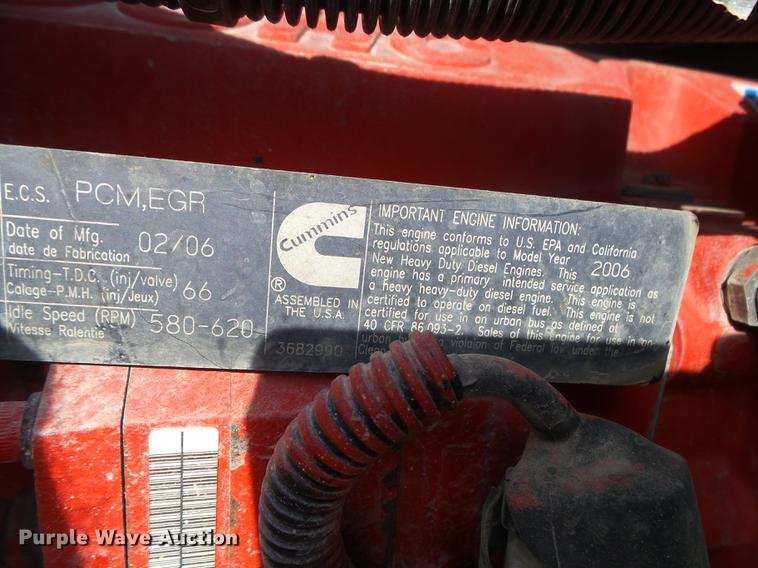 image for item DB7348 2007 International 9400i semi truck