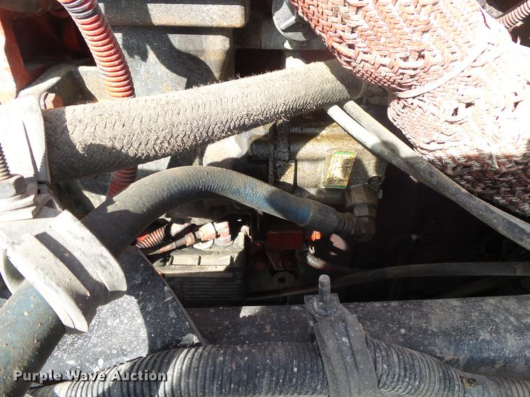 image for item DB7348 2007 International 9400i semi truck