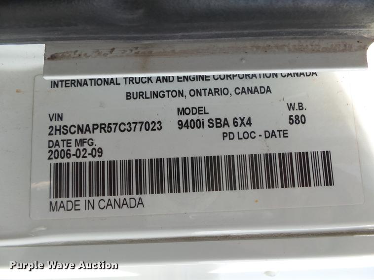 image for item DB7348 2007 International 9400i semi truck