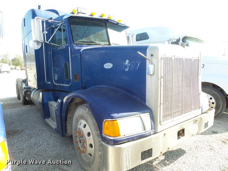 image for item DB7349 1998 Peterbilt 377 semi truck