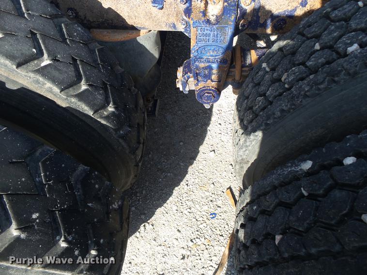 image for item DB7349 1998 Peterbilt 377 semi truck