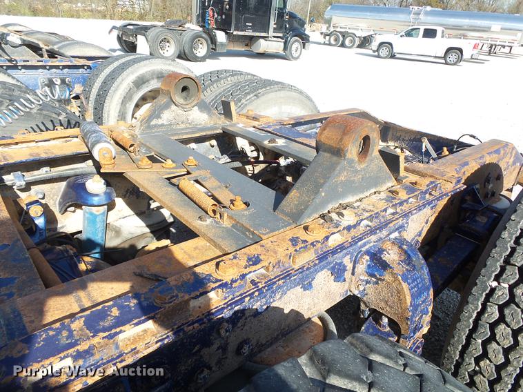 image for item DB7349 1998 Peterbilt 377 semi truck