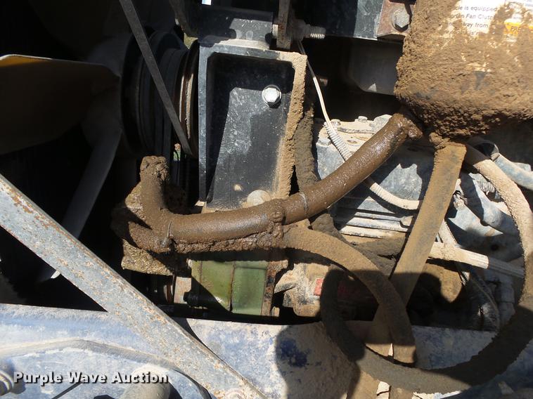 image for item DB7349 1998 Peterbilt 377 semi truck