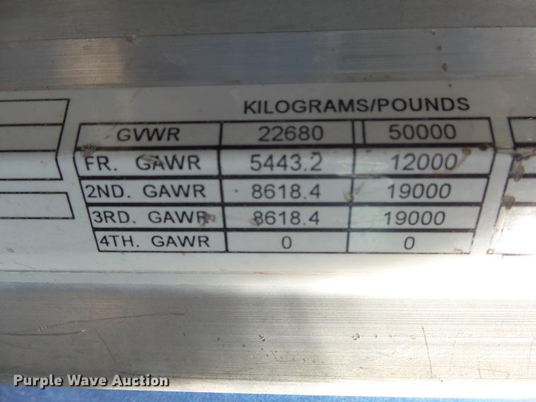 image for item DB7349 1998 Peterbilt 377 semi truck