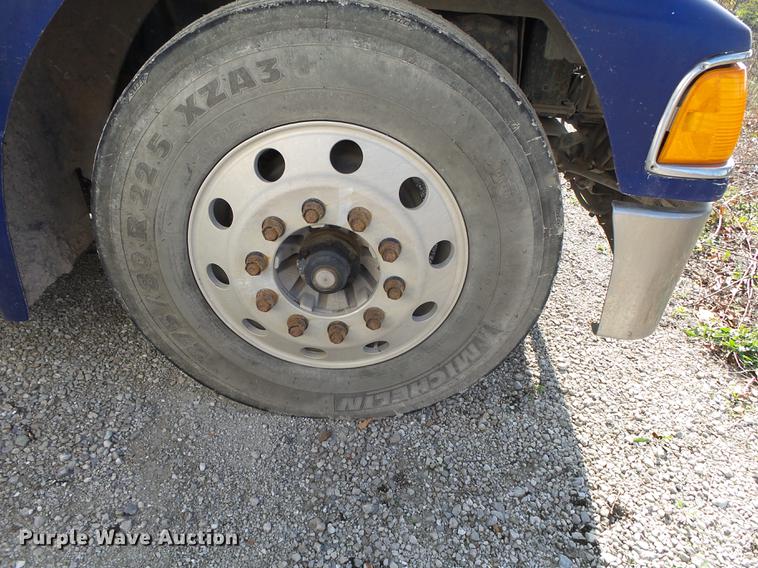 image for item DB7350 1999 Peterbilt 377 semi truck