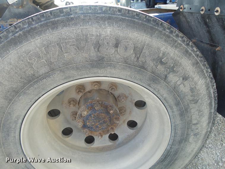 image for item DB7350 1999 Peterbilt 377 semi truck