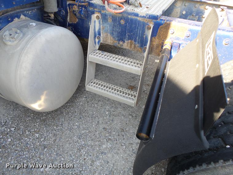 image for item DB7350 1999 Peterbilt 377 semi truck