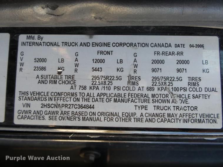 image for item DB7352 2007 International 9400i semi truck
