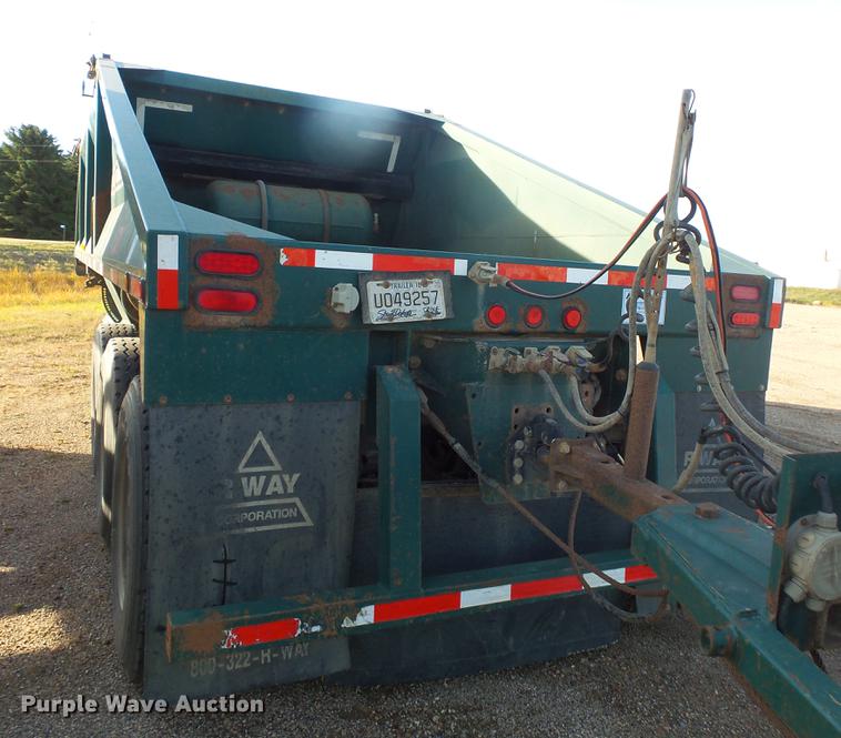 image for item DB8054 2000 R-way 3521TRI bottom dump trailer