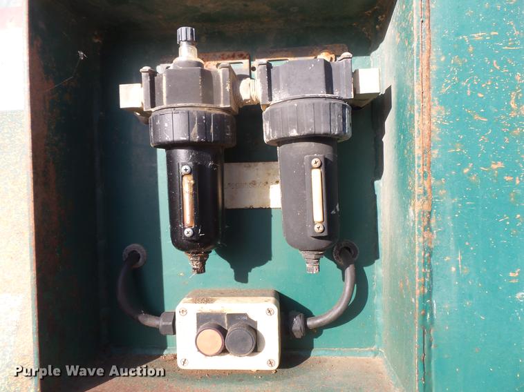 image for item DB8054 2000 R-way 3521TRI bottom dump trailer