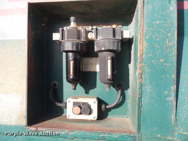 image for item DB8054 2000 R-way 3521TRI bottom dump trailer