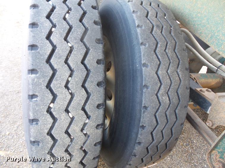 image for item DB8054 2000 R-way 3521TRI bottom dump trailer