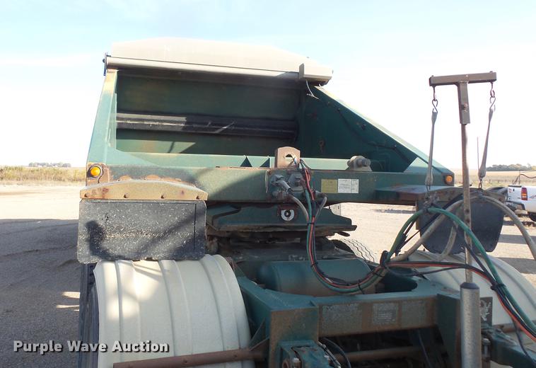 image for item DB8056 2000 R-way 3521TRI bottom dump trailer