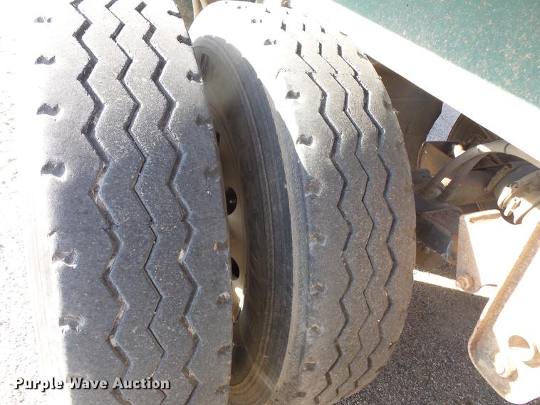 image for item DB8056 2000 R-way 3521TRI bottom dump trailer