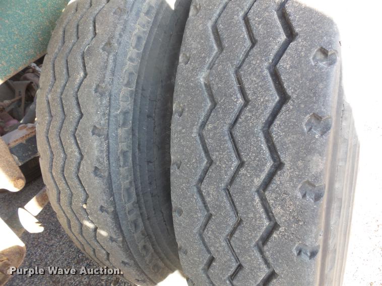 image for item DB8056 2000 R-way 3521TRI bottom dump trailer