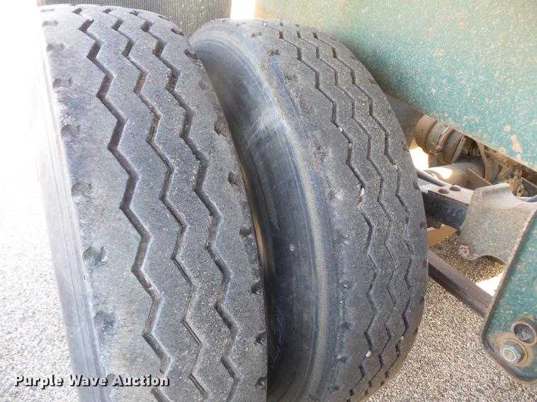 image for item DB8056 2000 R-way 3521TRI bottom dump trailer