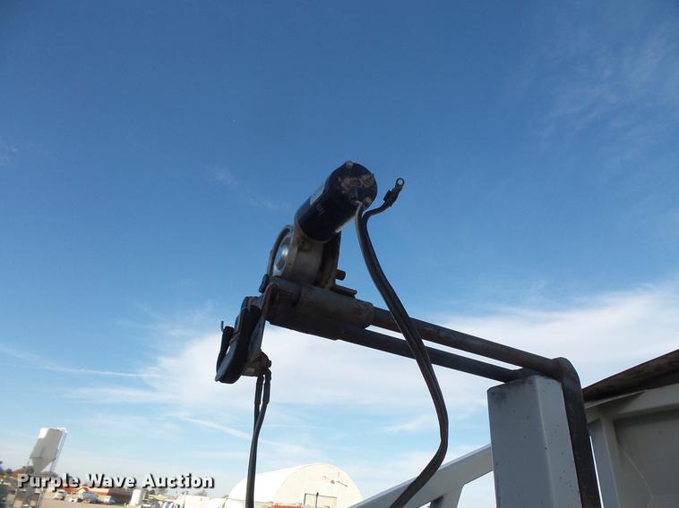 image for item DB8075 2007 R-way bottom dump trailer