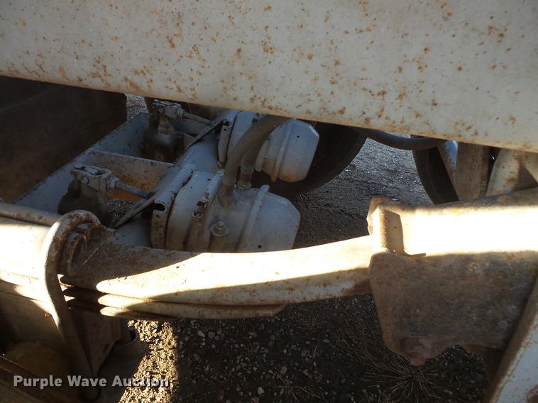 image for item DB8075 2007 R-way bottom dump trailer
