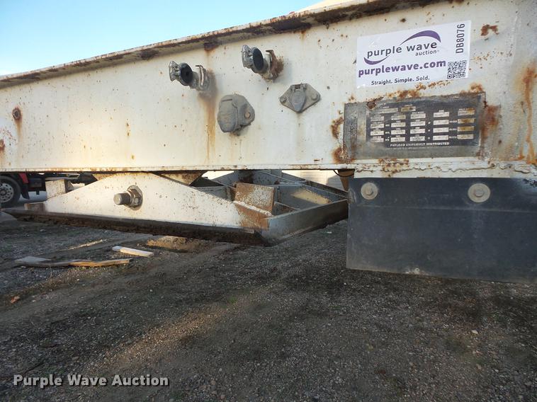 image for item DB8076 1999 bottom dump trailer