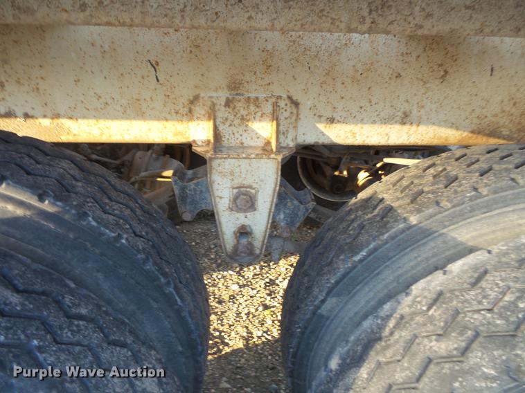 image for item DB8076 1999 bottom dump trailer