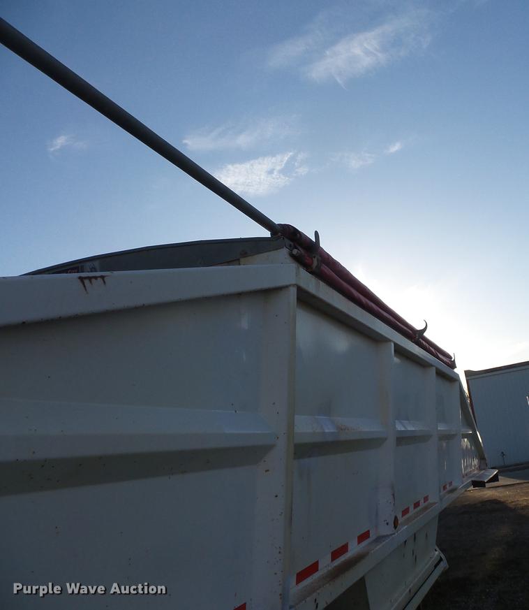 image for item DB8076 1999 bottom dump trailer