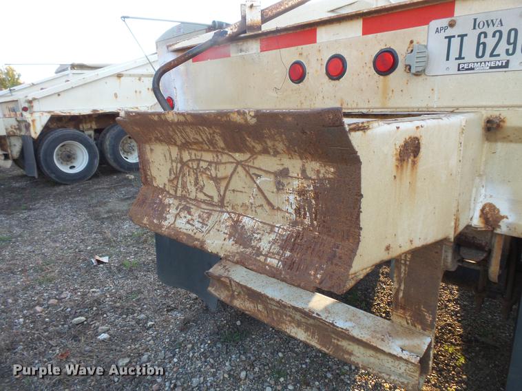 image for item DB8076 1999 bottom dump trailer