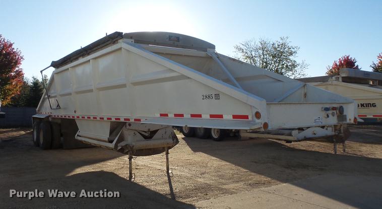 image for item DB8077 1999 Corn Belt bottom dump trailer