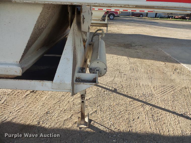 image for item DB8077 1999 Corn Belt bottom dump trailer