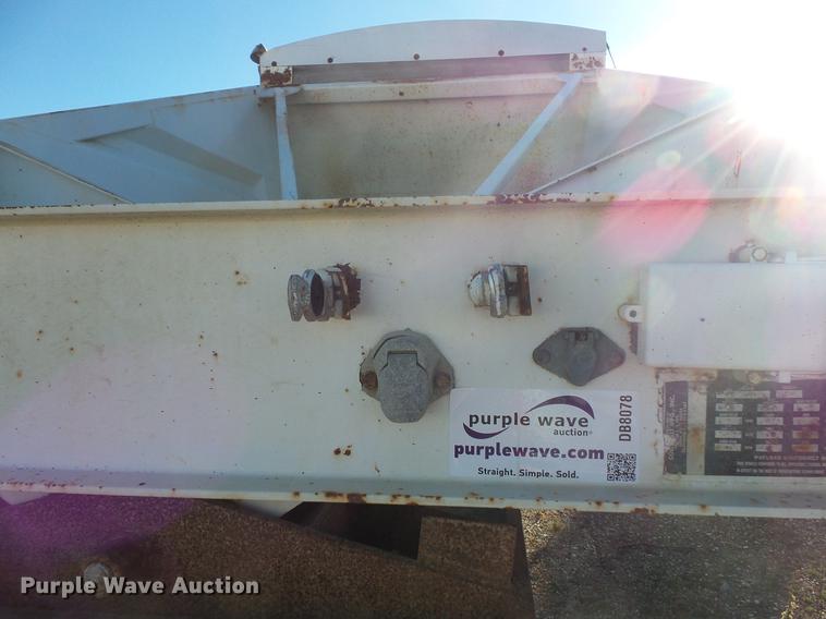 image for item DB8078 1999 Corn Belt bottom dump trailer