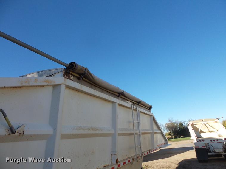 image for item DB8078 1999 Corn Belt bottom dump trailer