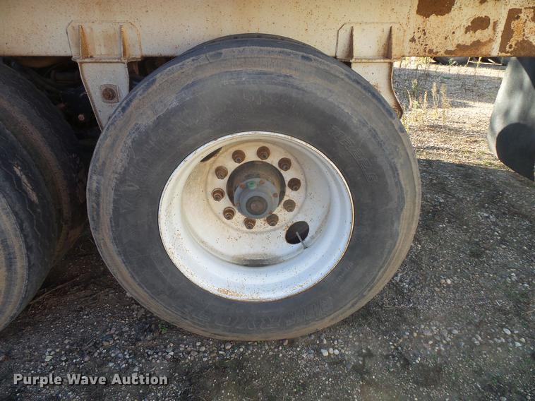 image for item DB8078 1999 Corn Belt bottom dump trailer