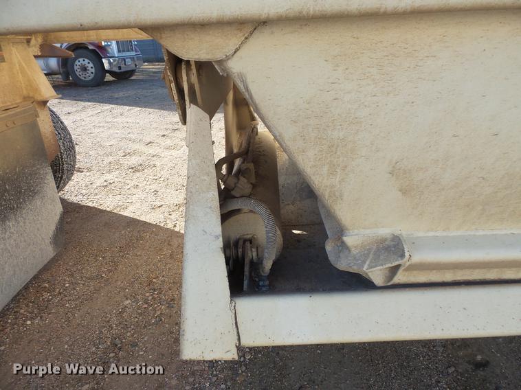image for item DB8079 1994 Load King bottom dump trailer