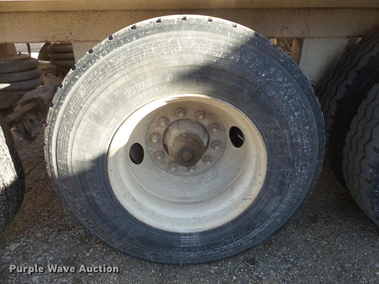 image for item DB8079 1994 Load King bottom dump trailer