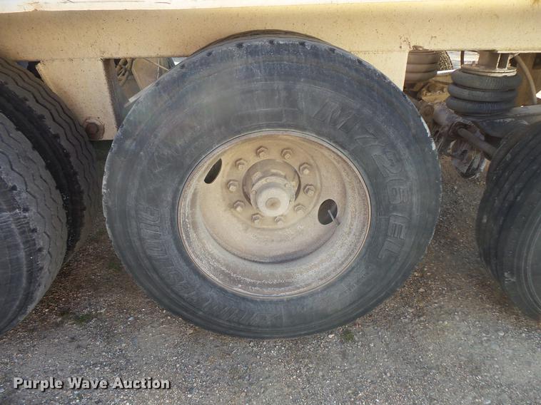 image for item DB8079 1994 Load King bottom dump trailer