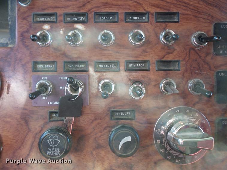 image for item DB8080 1997 Peterbilt 379 semi truck