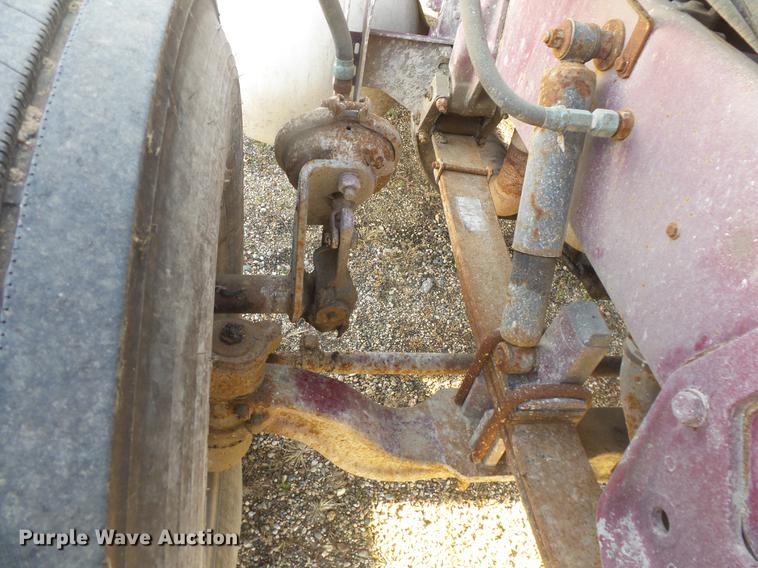 image for item DB8080 1997 Peterbilt 379 semi truck