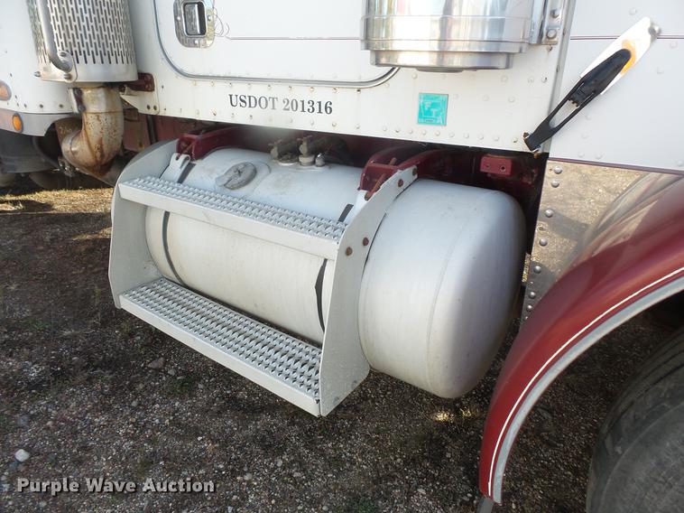image for item DB8080 1997 Peterbilt 379 semi truck