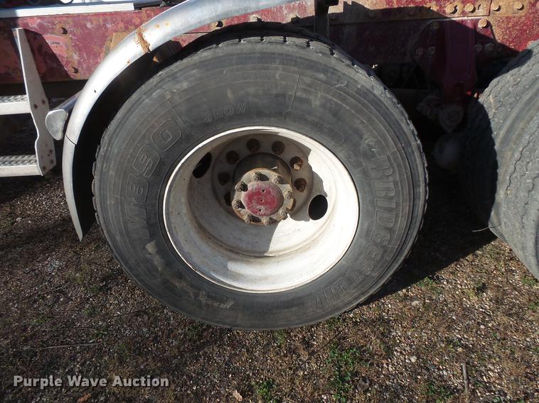 image for item DB8080 1997 Peterbilt 379 semi truck