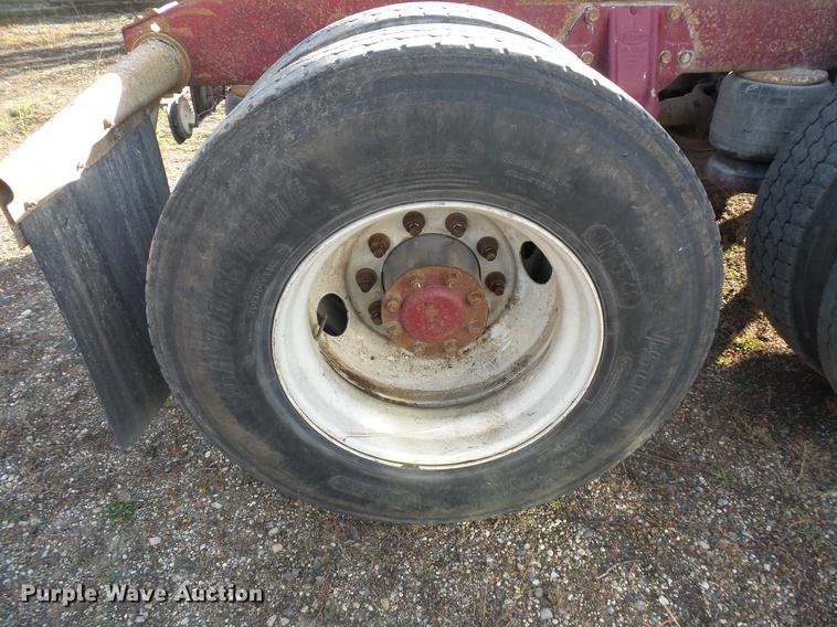 image for item DB8080 1997 Peterbilt 379 semi truck