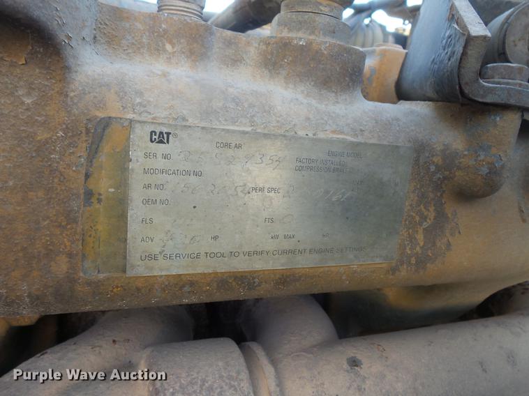 image for item DB8081 2000 Peterbilt 377 semi truck