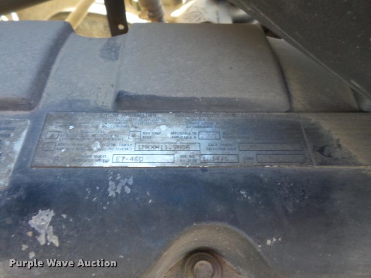 image for item DB8082 2001 Mack CH613 semi truck