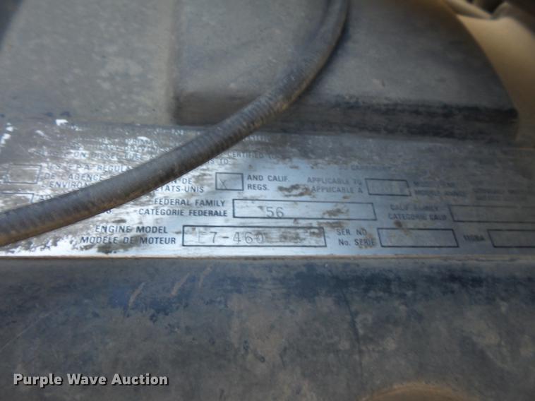 image for item DB8084 2000 Mack CH613 semi truck