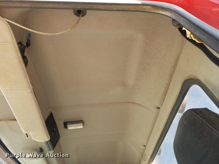 image for item DB8085 2001 Mack CH613 semi truck