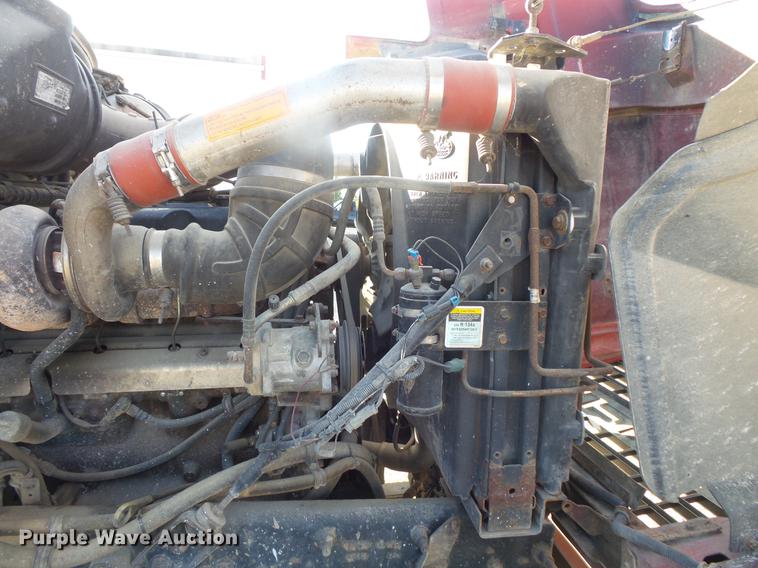 image for item DB8085 2001 Mack CH613 semi truck