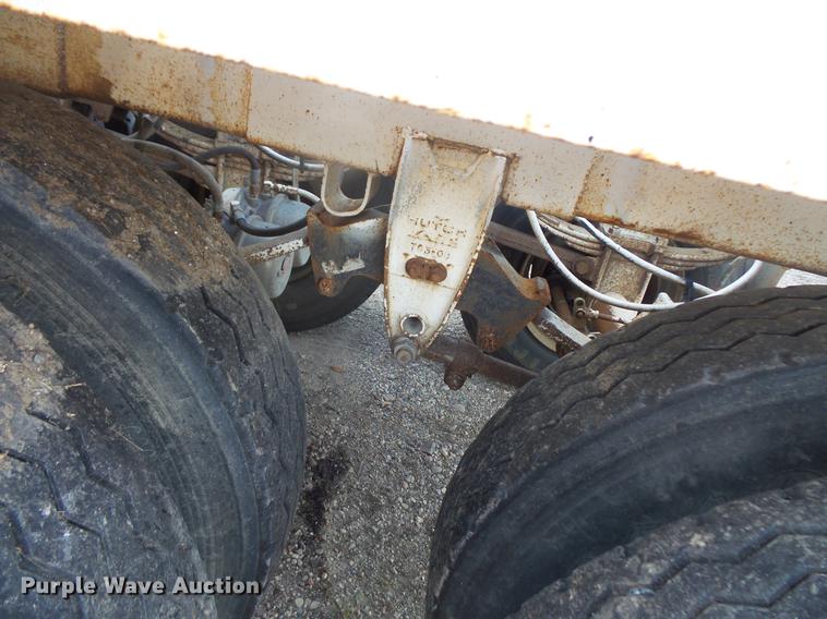 image for item DB8086 1985 Load King bottom dump trailer