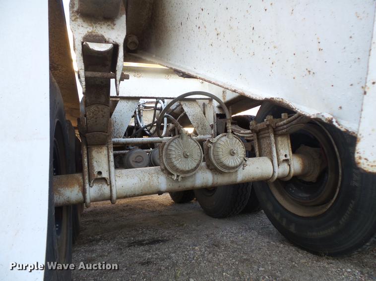 image for item DB8086 1985 Load King bottom dump trailer