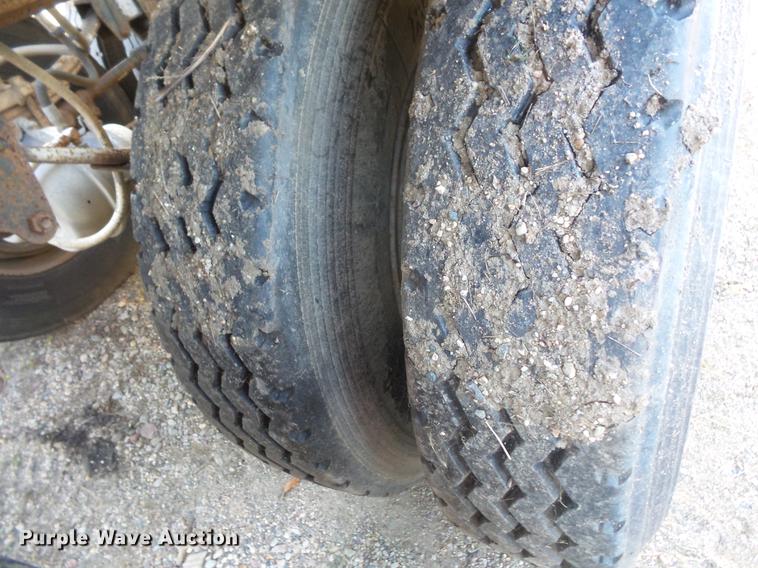 image for item DB8086 1985 Load King bottom dump trailer