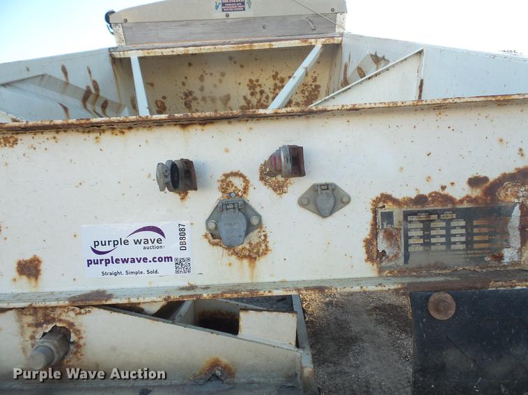 image for item DB8087 1999 Corn Belt bottom dump trailer