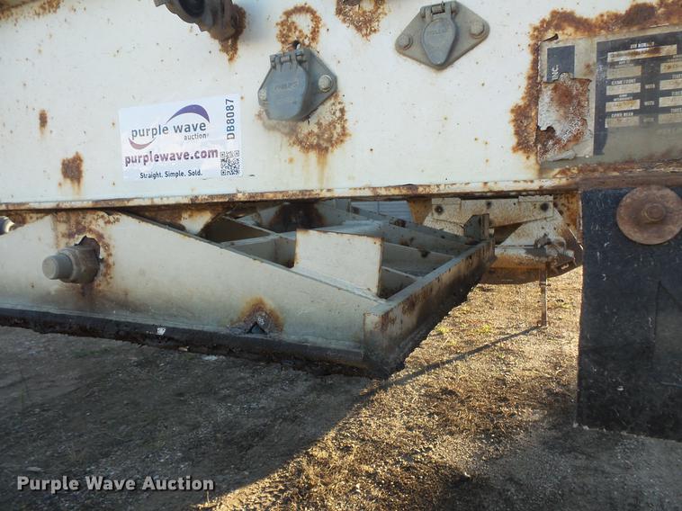 image for item DB8087 1999 Corn Belt bottom dump trailer